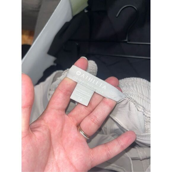 Athleta Chelsea Utility Jogger in Abalone Khaki 14 Womens - Picture 7 of 7